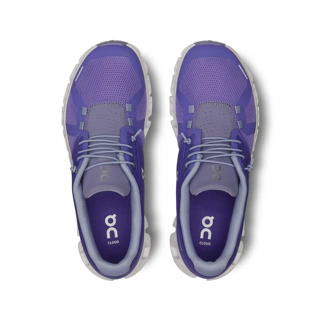 Heres an optimized title for the product:

WMN CLOUD 5 - Blueberry Feather Lightweight Running Shoes for Women

This title includes the product model, color, and key features, making it more appealing and informative for potential buyers.