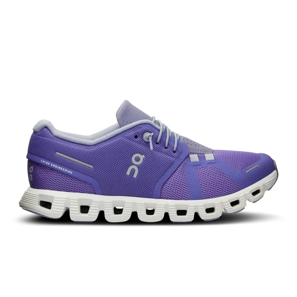 Heres an optimized title for the product:

WMN CLOUD 5 - Blueberry Feather Lightweight Running Shoes for Women

This title includes the product model, color, and key features, making it more appealing and informative for potential buyers.