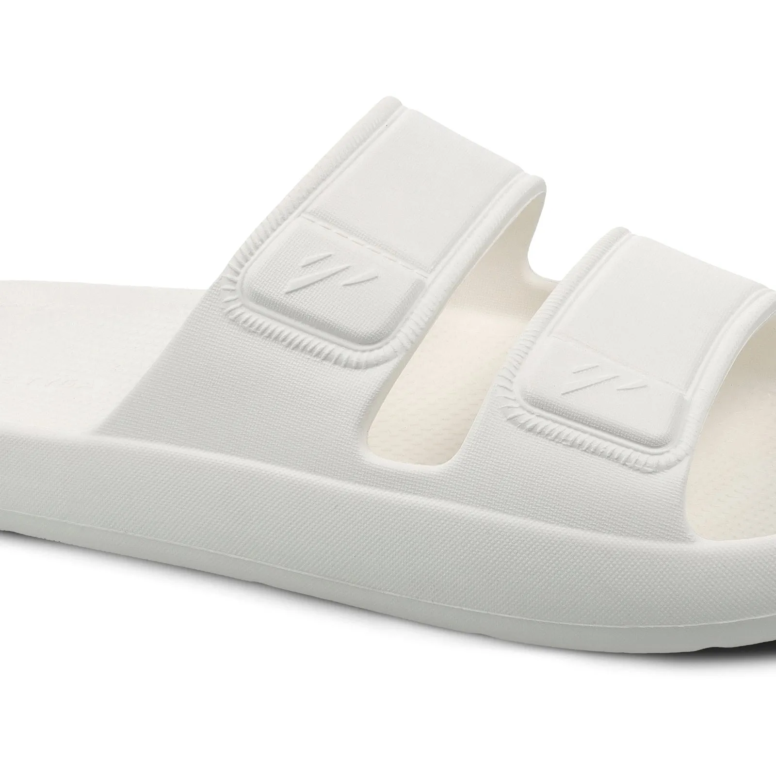 Walkaroo Men Casual Flip-Flop  - WC4823 White